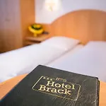 Brack Hotel
