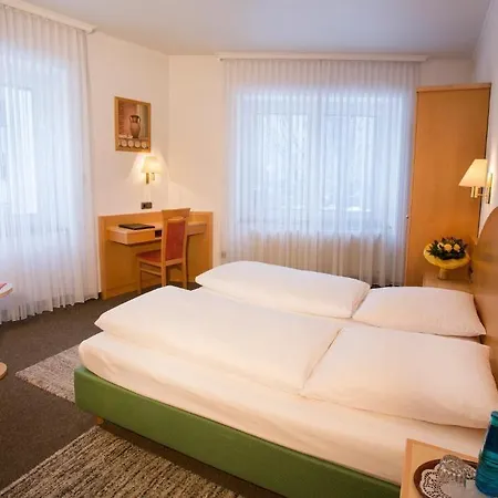 Brack Hotel 3*