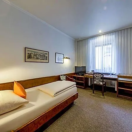 브랙 3* 뮌헨